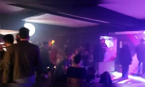 Festa clandestina em subsolo de prédio é encerrada pela PM
