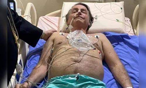 Filho 01 de Bolsonaro fala sobre estado de saúde do pai