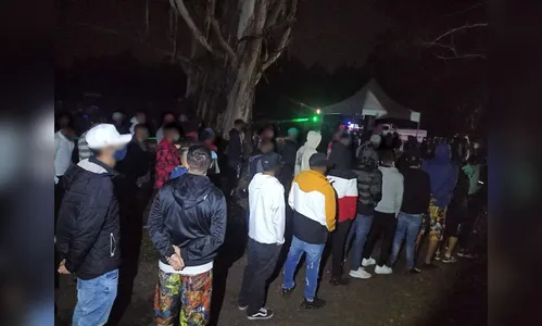 Fiscalização encerra festa com mais de 100 pessoas