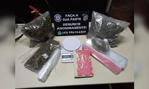 GM Arapongas encontra pacotes de maconha em guarda-roupa