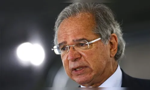 Governo manterá o auxílio se vacinação da covid não evoluir