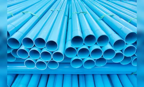 Homem com tornozeleira eletrônica é preso furtando canos