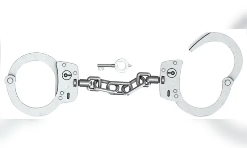 Homem se exalta, xinga policiais e acaba preso pela PM