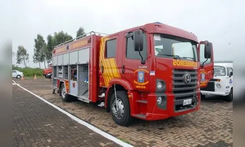 Motociclista fica ferido em colisão com carro na PR-466