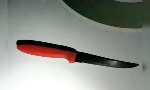 Briga em família  termina com homem ferido por faca