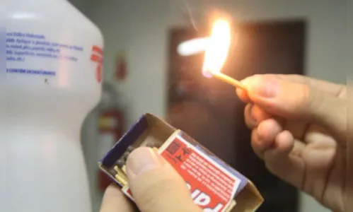 Incêndio em armazém tem suspeita de crime na região