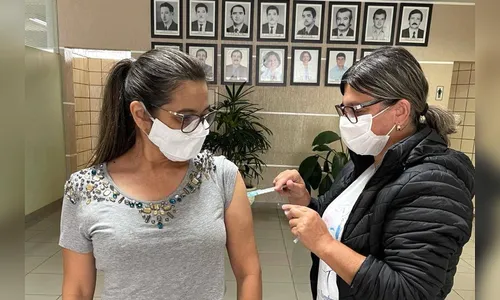 Mais de 30 mil profissionais da educação já foram vacinados