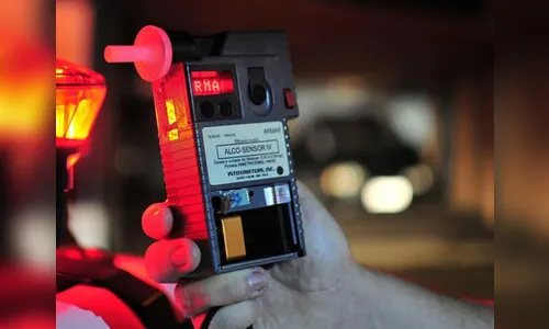 Motociclista atropela PM de Arapongas ao tentar fugir