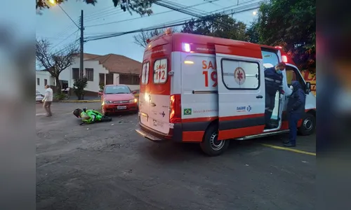 Motociclista fica ferido em batida no centro de Apucarana