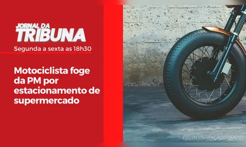 Motociclista foge da PM por estacionamento de supermercado