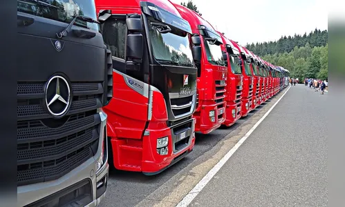 Motoristas de caminhão sem exame toxicológico serão multados