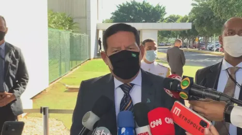 Mourão: "Pazuello tem o direito de ficar em silêncio em CPI"