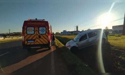 Mulher fica ferida em capotamento na BR-369; Veja