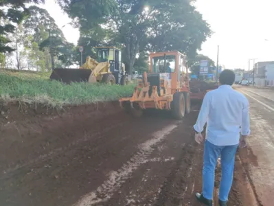 O prefeito Júnior da Femac, vistoriou os trabalhos nesta sexta-feira.  