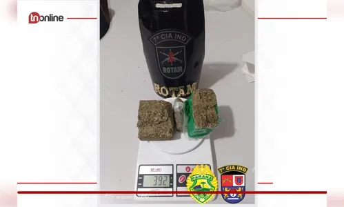 PM Arapongas apreende maconha com jovens