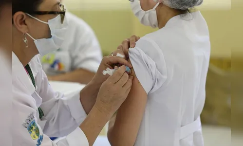 PR: 66,7% do grupo prioritário já recebeu 1ª dose da vacina