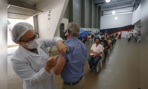 PR vai incorporar no Vacinômetro dados do sistema federal