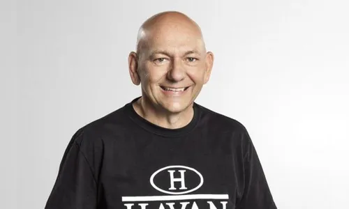 Luciano Hang apoia pedido pelo retorno do horário de verão