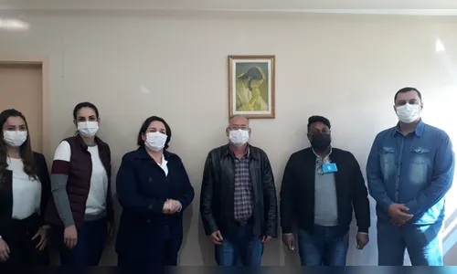 Poim se reúne com equipe do Hospital da Providência