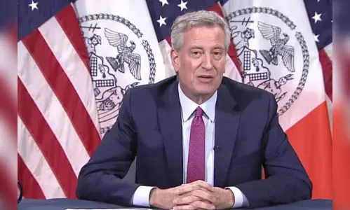 Prefeito de Nova York diz que pretende vacinar turistas