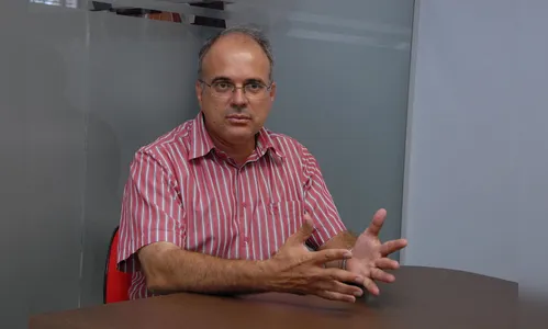 Prefeito suspende coleta de lixo após casos de covid-19