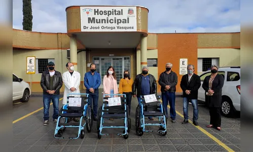 Projeto “Mobilidade para todos” entrega 12 cadeiras de rodas