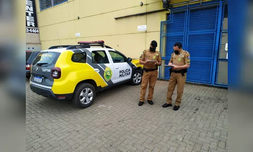 Rapaz desacata funcionária dos Correios e PM é chamada