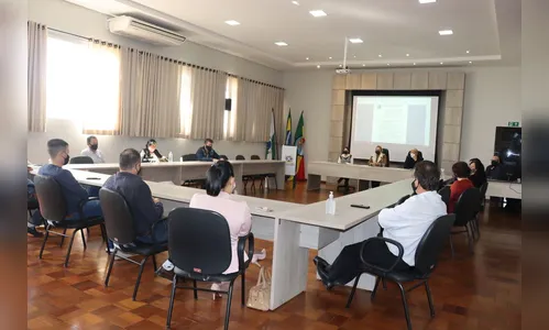 Ivaiporã discute projeto do legislativo de coleta seletiva