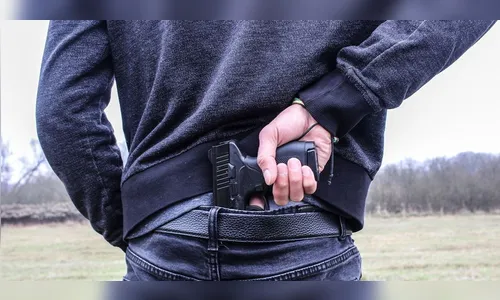 Três homens são presos pela PM por tráfico e roubo