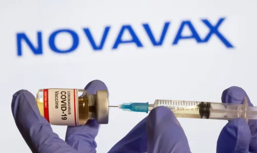 Vacina contra covid-19 da Novavax tem eficácia de 90,4%