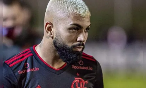 Vidente diz que avião do Flamengo cairá por causa do Gabigol
