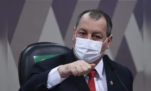 Wizard falta em CPI e Aziz pede apreensão de passaporte