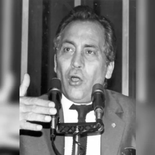 História: O mestre na política e nos discursos