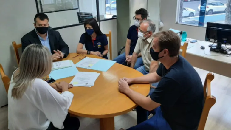 Imagem ilustrativa da notícia Poim acompanha trabalho das comissões