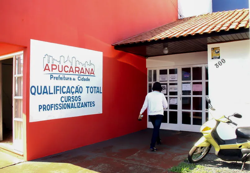 Apucarana inicia novos cursos em parceria com o Senai