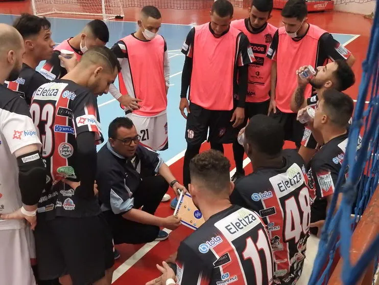 Futsal: Apucarana enfrenta o Medianeira neste sábado