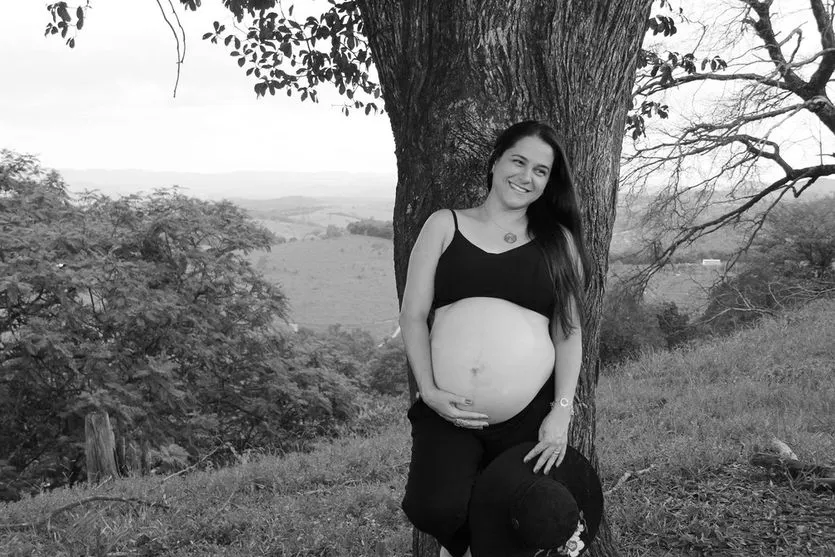 Juliana Silva quando ainda estava grávida dos gêmeos. Ela morreu poucos meses depois que eles nasceram, na tragédia em Brumadinho 