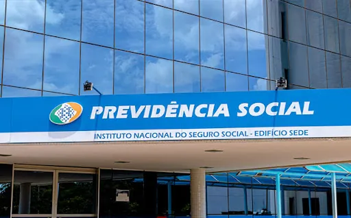 Médicos peritos do INSS devem paralisar nesta quinta-feira