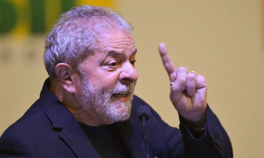 Ministro suspende investigações da Lava Jato contra Lula