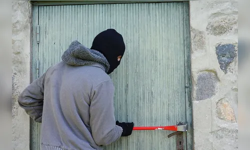 Academia de Apucarana é arrombada na madrugada desta sexta