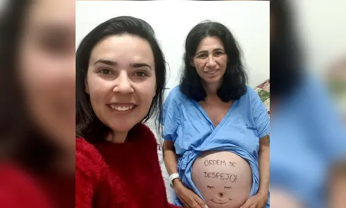 Barriga solidária: nasce bebê gerado pela avó