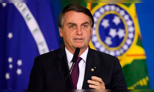 Bolsonaro pedirá ao Senado abertura de processo contra STF