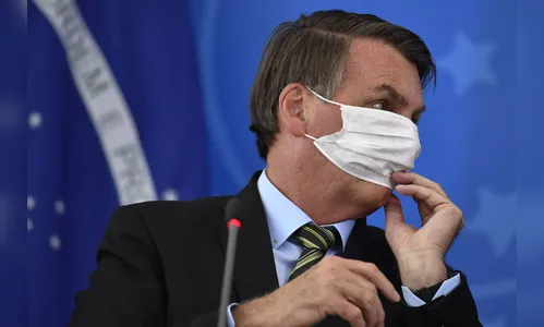 Bolsonaro quer acabar com a obrigatoriedade de máscaras