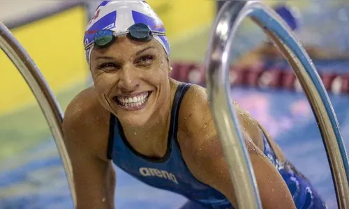 Brasil conquista ouro, prata e bronze na natação