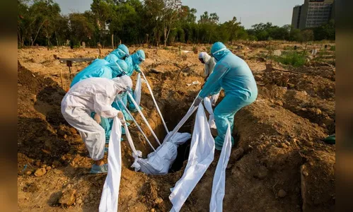 Brasil registra 1,3 mil mortes por covid-19 em 24h