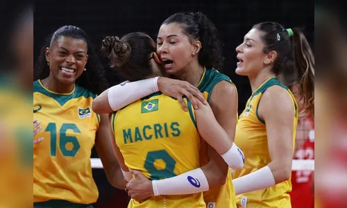 De virada, Seleção feminina despacha russas e vai à semi