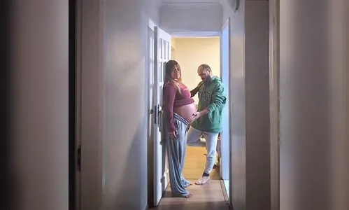 Bruna Surfistinha exibe barrigão na reta final da gravidez