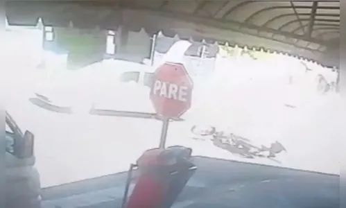 Câmera registra acidente que matou motociclista em Maringá