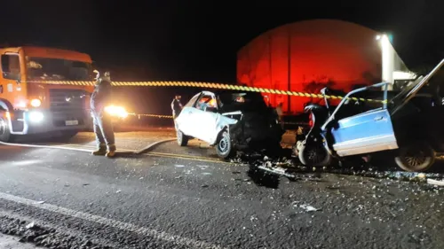 Carro com placas de Apucarana se envolve em acidente fatal