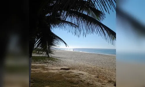Corpo em decomposição é encontrado às margens de praia